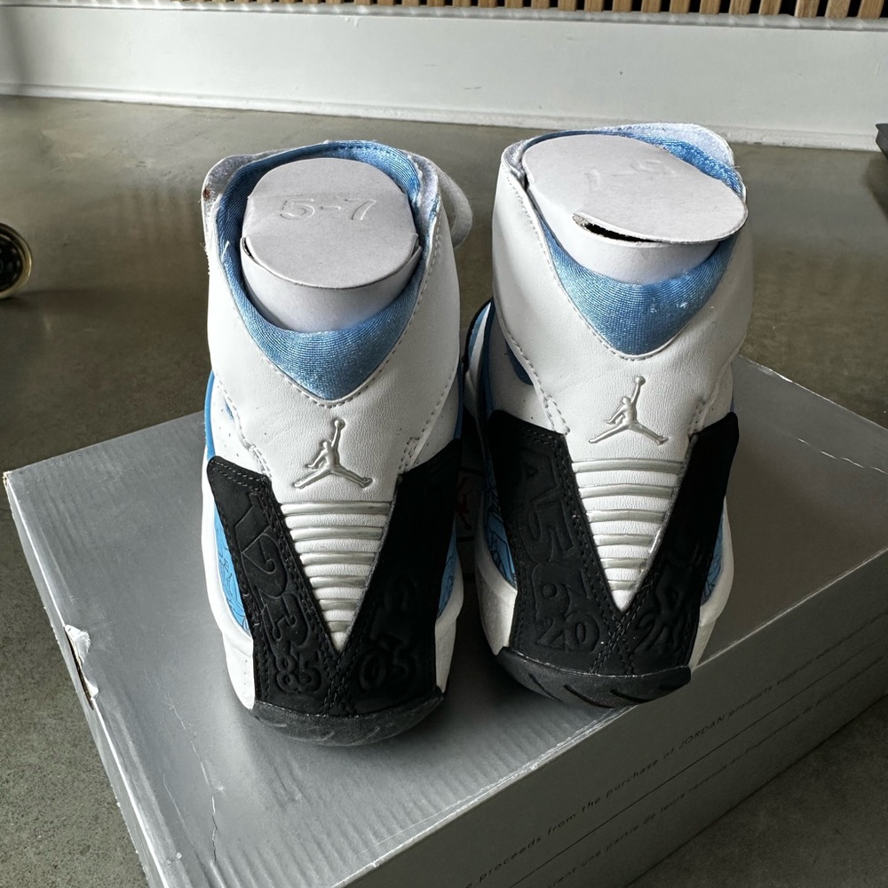 Nike Air Jordan XX (GS) Sneakers I’m University Blue and White/Black. Women’s 7 - Picture 5 of 9